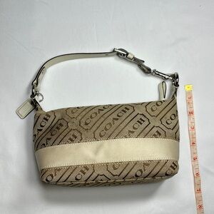 Vintage coach signature Demi baguette Y2K tan and cream mini shoulder bag